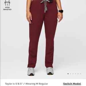 FIGS Burgundy scrub pants Petite